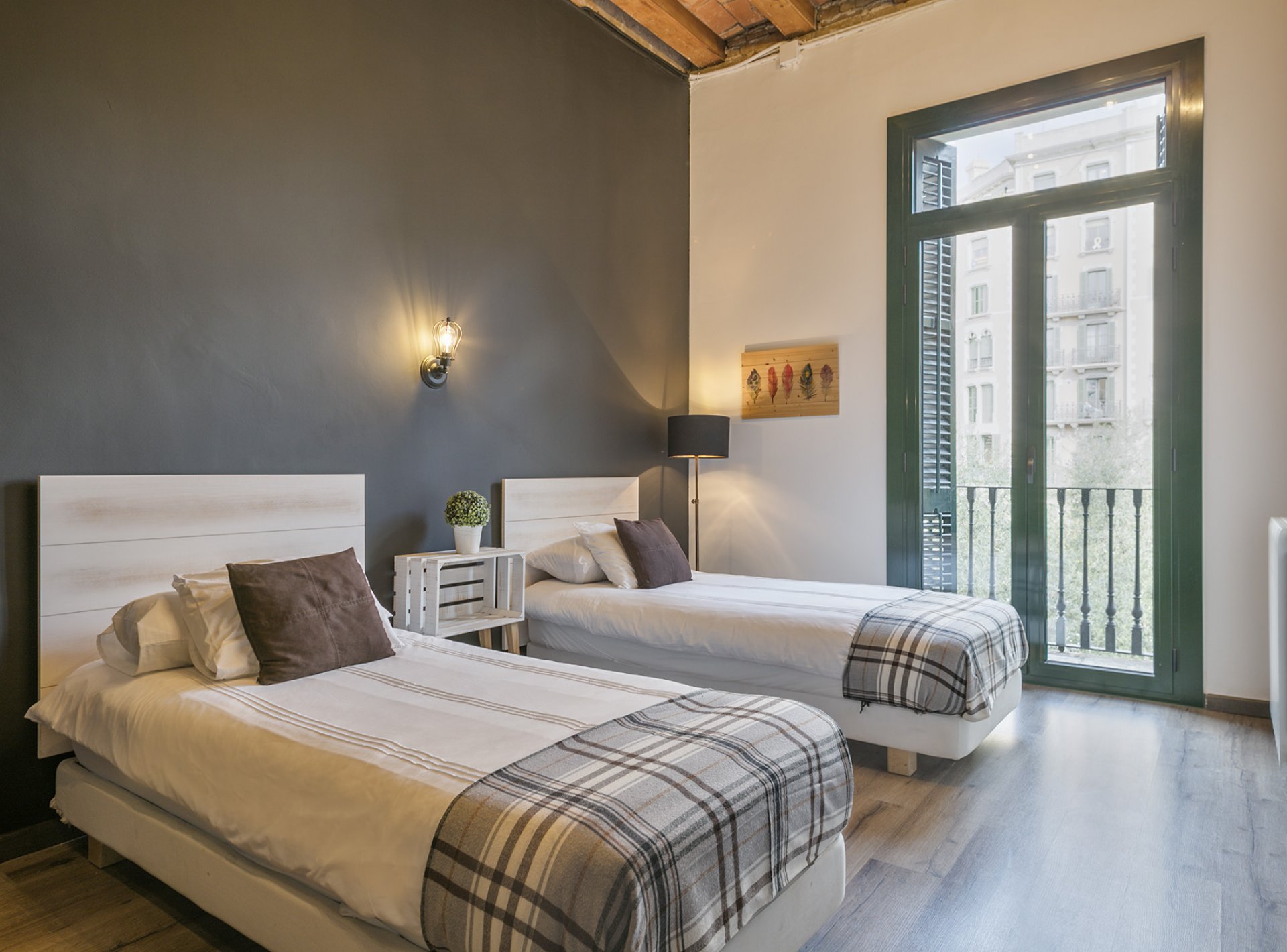 barcelona-midtown_mariscal_5E4DED05-4535-5D98-8C33-804E7410457F-20